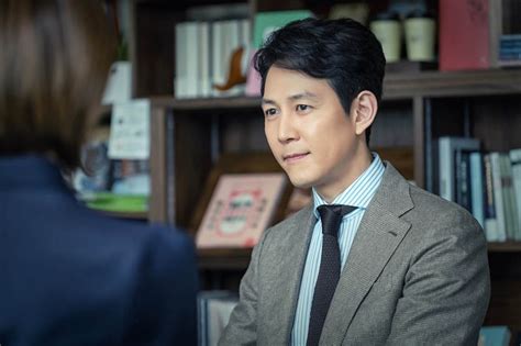 Jung jae was always earthly and charming. Lee Jung Jae Is Full Of Confidence For Upcoming Political ...