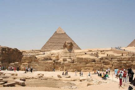F Raszt Kir Ndul S Az Egyiptomi Piramisok