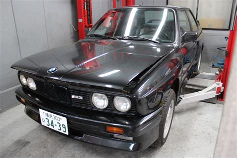 Class pioneer and eternal benchmark. 【ストック車輌紹介】87y E30 M3 ダイヤモンドブラック 42,000Km ディーラー車【レストアFile.No2】 | AUTOFINE BMW・ALPINAの専門店 修理・車検・整備 ...