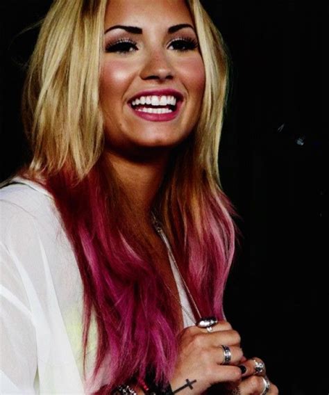Lovato has rocked just about every hairstyle in the book from long blonde extensions to pink strands, but on may 27 they showed up to the iheart radio music awards rocking the most daring look to date. Pin by Macie Grubbs on Tresses. | Wild hair color, Dip dye ...