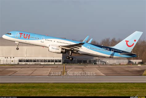 G Byay Tui Airways Boeing 757 200 At Manchester Photo Id 1152187