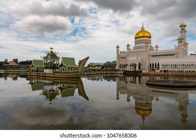Brunei Darussalam Bandar Seri Begawan Sultan Stock Photo 1047658306