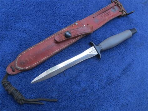 Rare Vintage Original Gerber Mk2 Knife And Sheath Made In 1970 For Sale