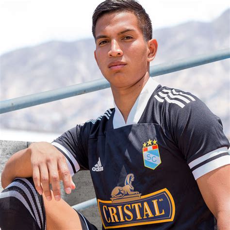 Descubre la mejor forma de comprar online. Adidas Camiseta Alterna Sporting Cristal 2021 | Adidas ...