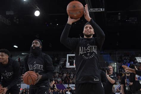 2018 Nba All Star Game Practice Steph Curry Lebron James Have Fun