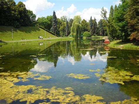 Zamość oferuje sporo atrakcji turystycznych. Zamość - Park Miejski. Atrakcje turystyczne Zamościa ...