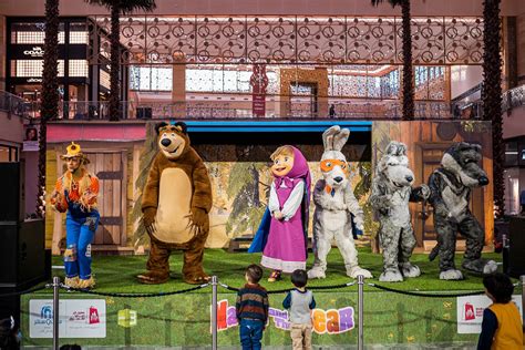 Watch A Masha And The Bear Show At Dubais City Centre Mirdiff Time