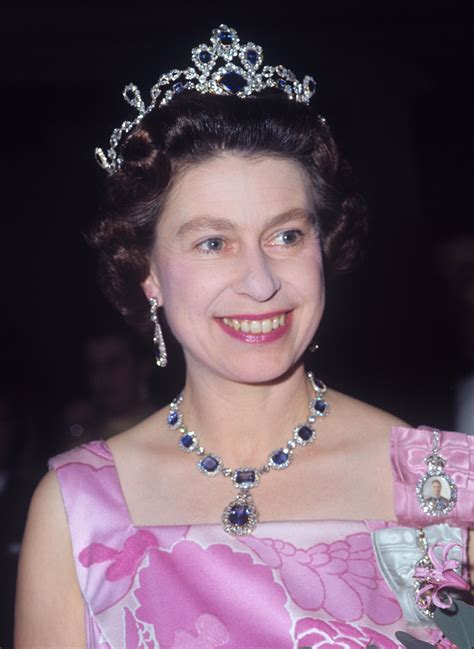Queen Elizabeths Tiaras Photos And History Of Her Most Lavish Tiaras