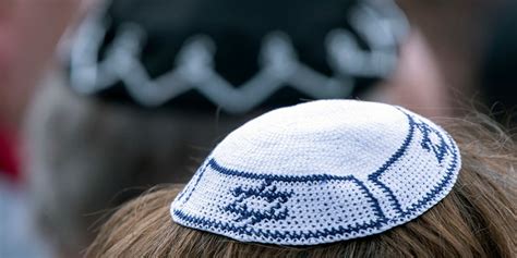 Germans Of All Faiths Don Jewish Kippah To Protest Against Anti Semitism Fox News