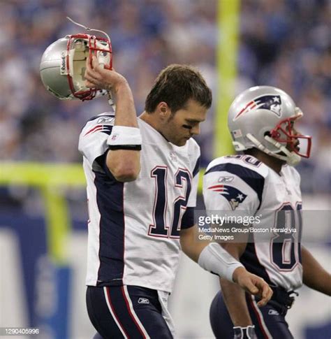 Tom Brady No Helmet Photos And Premium High Res Pictures Getty Images