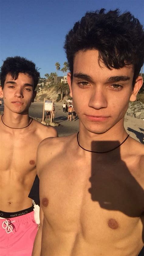 Pin By Michaela Perry On Cute Guys The Dobre Twins Marcus And Lucas Marcus Dobre
