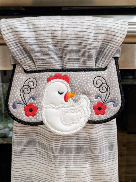 Farmhouse Chickens Wrap Around Towel Topper Fabric Quilt Kit Designs