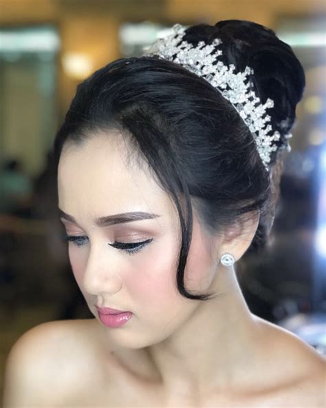Pin Oleh Paulina Mi Di Royalty Gaya Rambut Pengantin Ide Perkawinan My Xxx Hot Girl