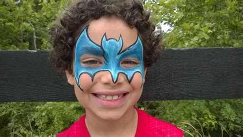 Hire Raven Face Painter Face Painter In Sterling Virginia