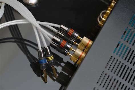 How Do You Use Speaker Wire To Connect Speakers To Receivers Speaker