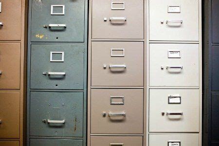 Painting a rusty file cabinet. 5 Easy Tips for Painting a Metal Filing Cabinet ...