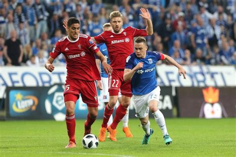 We would like to show you a description here but the site won't allow us. Liga Europy: Lech Poznań, Górnik Zabrze i Jagiellonia ...