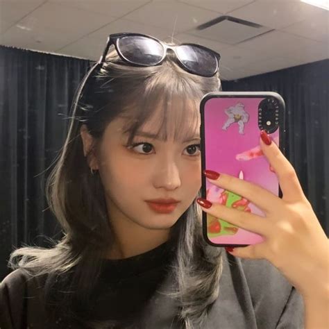 Twice Momo Aesthetic Lq Icons Pfp Kpop Gg Mirror Selca Selfie