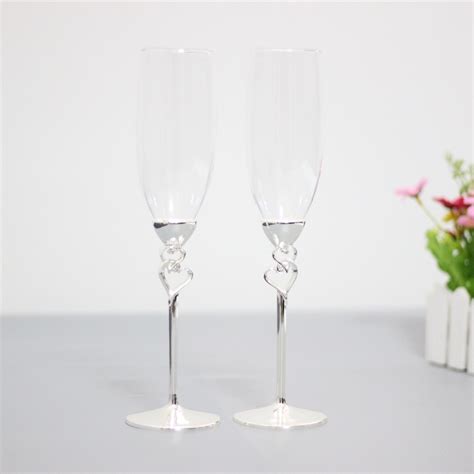 Fashion New Crystal Wedding Wine Glasses Double Heart Shape Toasting