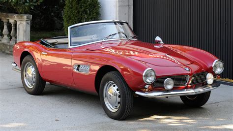 The Classic Bmw Roadster With Unmistakable Elegance