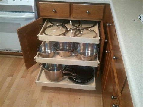 Our shelving units make great homes for all sorts of things, from beautiful objects you love to display to essentials you just need to keep track off. Pull out shelves in the kitchen | Beyaz mutfaklar, Ikea ...