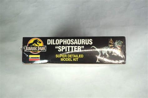 Lindberg Jurassic Park Dilophosaurus Spitter Figure Model Kit Boxed
