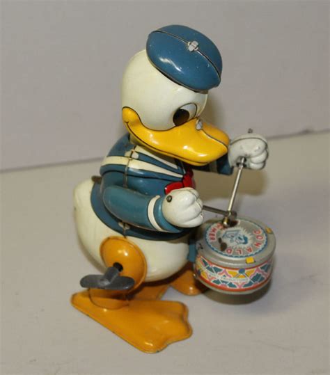 Bargain Johns Antiques Antique Toy Donald Duck Tin Wind Up Walking