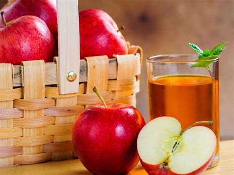 Learn How To Make Apple Juice At Home Easily And Quickly Buzz Feast