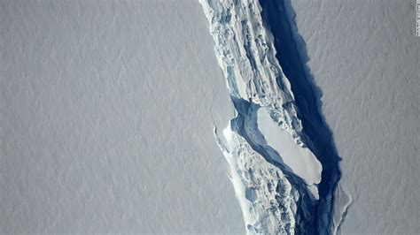 Massive Iceberg Breaks Away From Antarctica Cnn Video