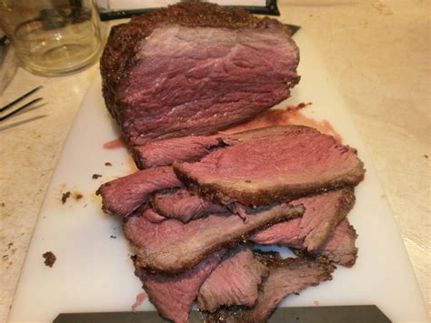 Feb 22, 2017 · the bottom round or rump roast, in particular, is taken from the rump portion and hind leg of beef so it's naturally a very tough cut of beef. How to Cook a Tender & Flavorful Bottom Round Roast? - Eat ...