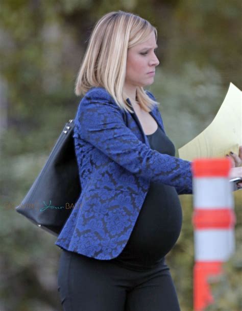 Heavily Pregnant Kristen Bell Seen On The Set Of House Of Lies In Los Angeles Growing Your