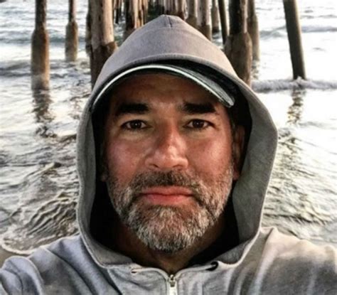Read this biography to learn more about his childhood, life, works, achievements and timeline. Eduardo Santamarina revela la crisis que vivió por su ...