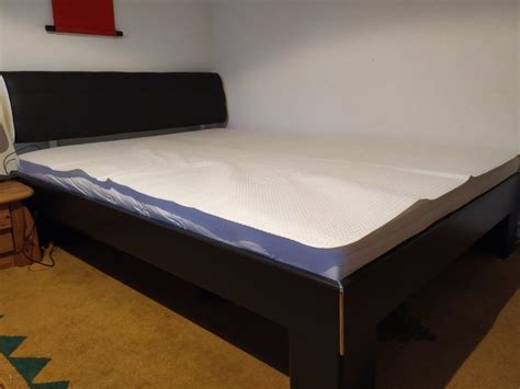 Lattenrost polsterbett bettgestell bettrahmen ehe. ungebrauchtes Bett (schwarz, 140cm) kaufen auf Ricardo