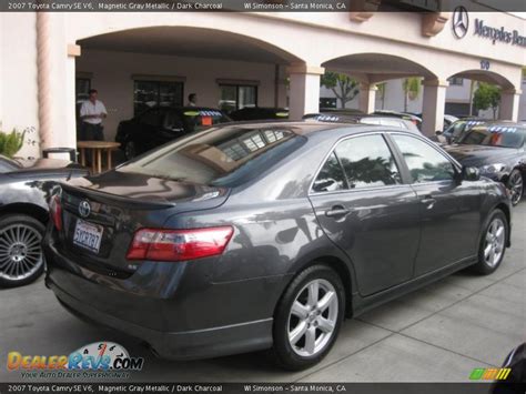 2007 toyota camry se v6 magnetic gray metallic / dark charcoal photo #2