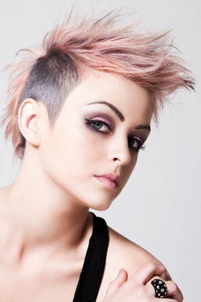 Coupes de cheveux rasées sur le côté | Coupe de cheveux ...