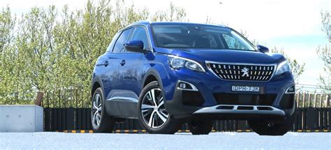 The site owner hides the web page description. 2017 Peugeot 3008 Allure quick review
