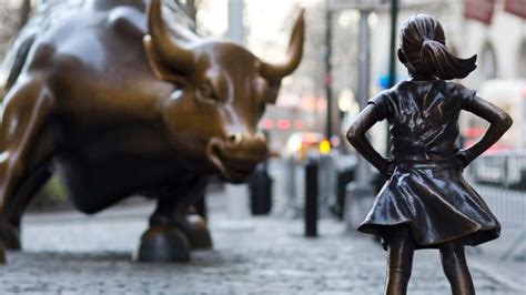 Artist Puts Pissing Pug Statue Next To Wall Streets Fearless Girl