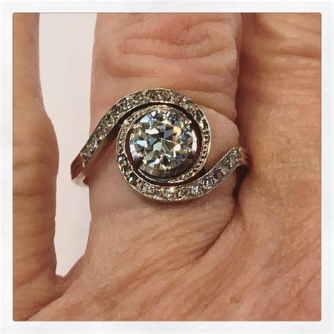 57 Elegant Vintage And Antique Engagement Rings Design Trends Premium