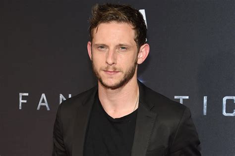Jamie Bell Recalls His Fathers Abandonment Says He Would Never Walk