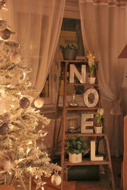 7 Reason Why Ladders Are The Coolest Thing To Decorate This Christmas