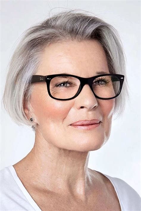 Eye Makeup For Women Over 50 With Glasses Get A Beautiful And Fresh