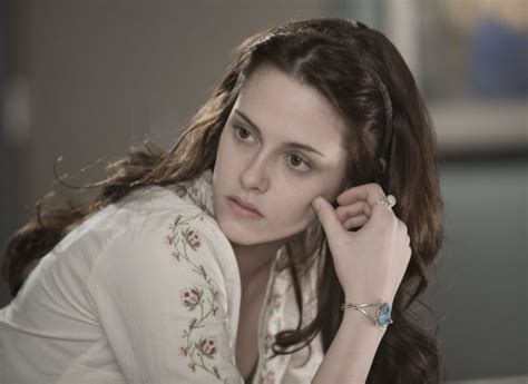 Kristen Stewart è Bella Swan Nel Film Twilight 92612