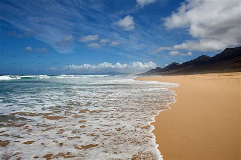 Fuerteventura Naturist Walks Miles Of Naked Walking Review Of Parque