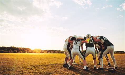 how to be a good teammate on and off the field