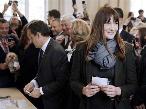 People Carla Bruni Serait De Nouveau Enceinte Le Matin