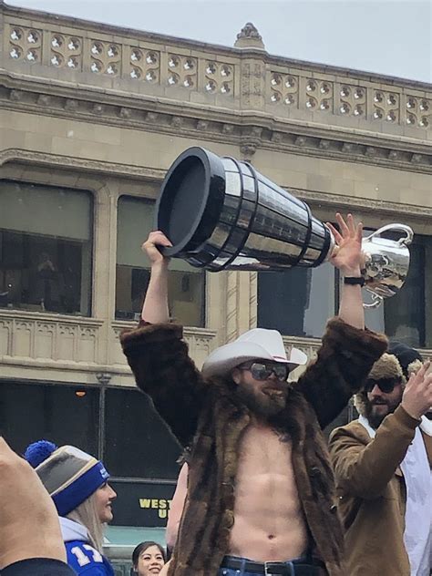 The total size of the downloadable vector file is 0.7 mb and it contains the winnipeg blue bombers logo in.eps format along with the.gif image. GDT: - 2019 Grey Cup CHAMPIONS - WINNIPEG BLUE BOMBERS ...
