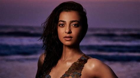 Lesser Known Facts And Gorgeous Pictures From Radhika Apte S Personal Album