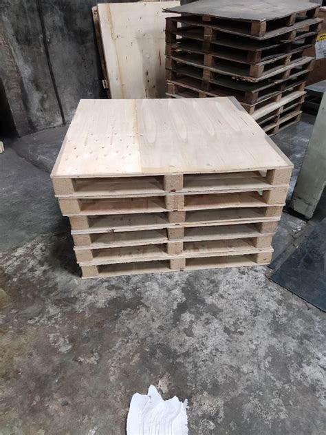 Used Wood Pallets Paleta Plywood Wooden Pallet Paletang Kahoy