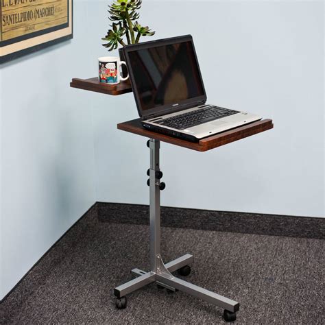 Mobile Laptop Workstations. How to Choose the Right One