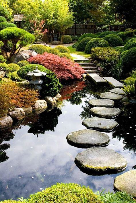 Jardin Japonais 14 Façons De Laménager Jardin Zen Japonais Jardin Deau Jardin Zen